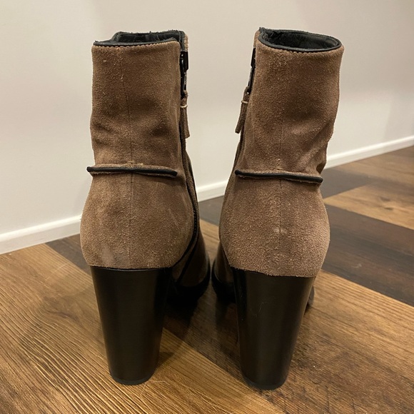 Rag & Bone Grayson Suede Ankle Boot - Picture 4 of 8
